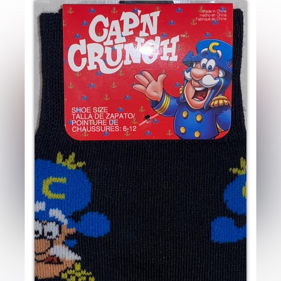 Cap’n Crunch Crew Socks 1 Pair Men's 6-12 Black Blue w Logo Cereal Berries NEW - Picture 2 of 9